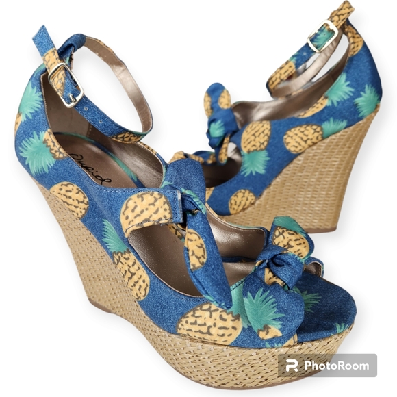 Qupid Pin-up, Retired "BluePineapple" Wedge Sandals size 6.5 NWOT - Picture 8 of 11